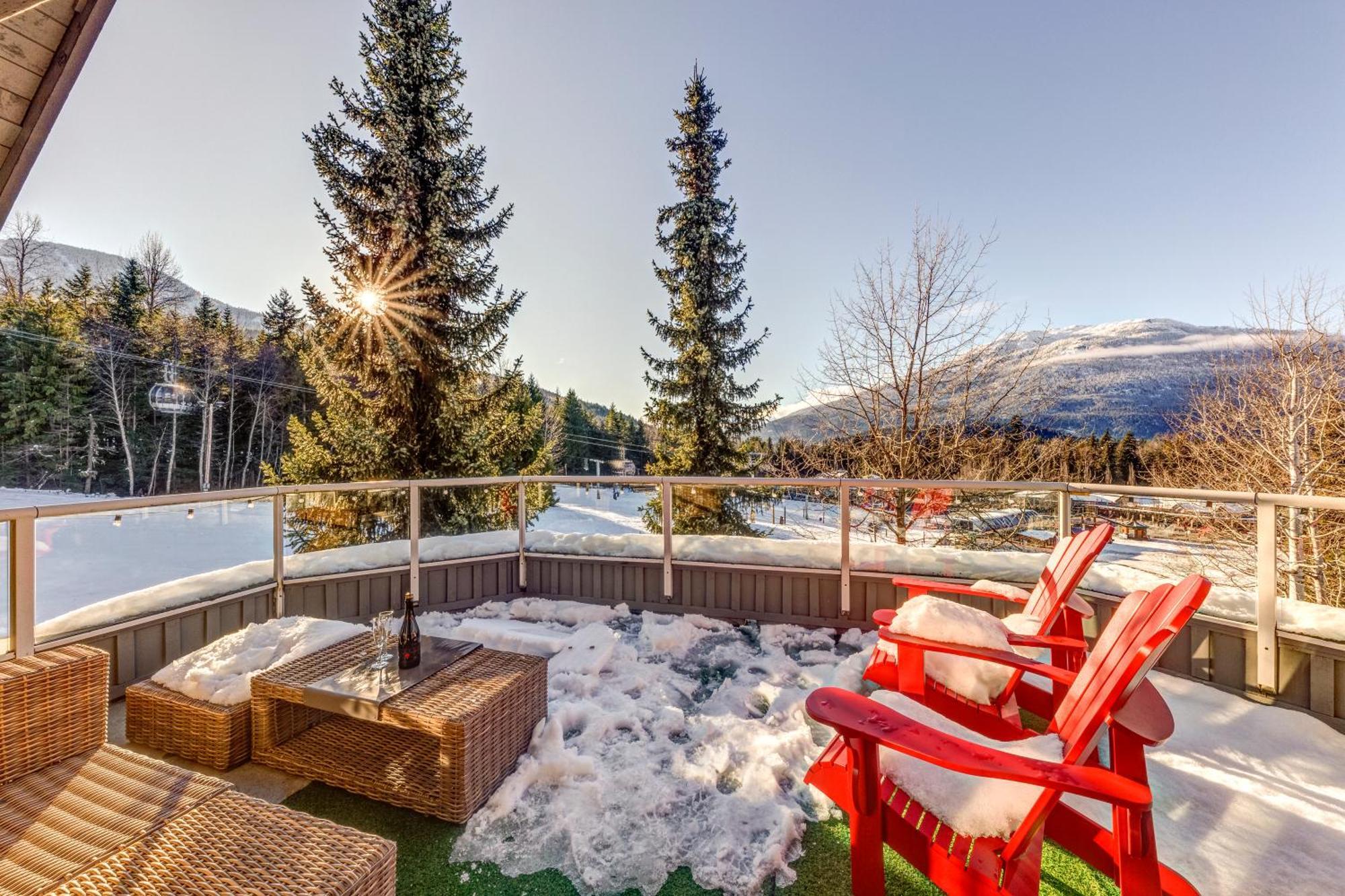 The Lookout Penthouse // A Luxe Suite In Whistler Dış mekan fotoğraf