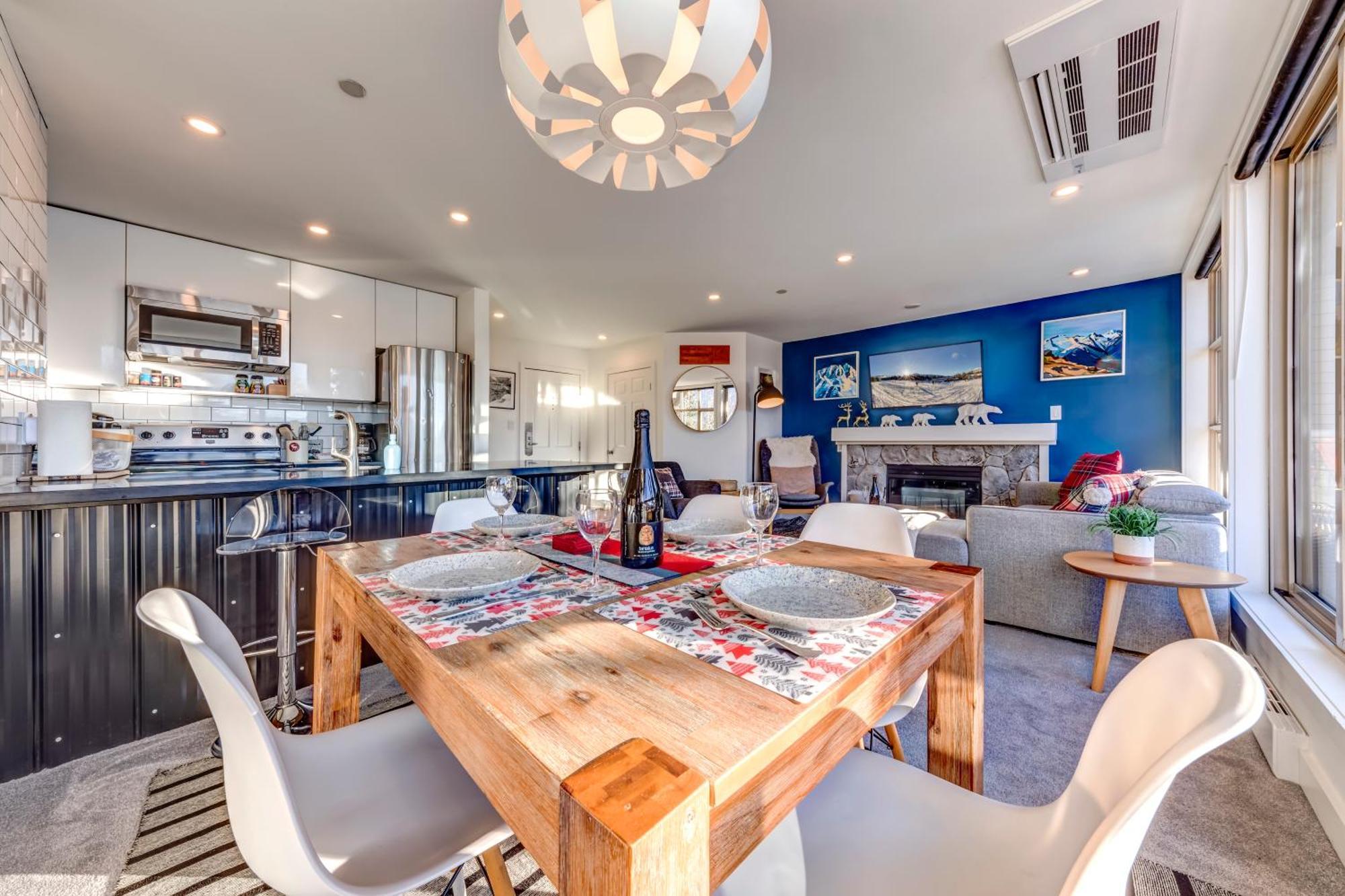 The Lookout Penthouse // A Luxe Suite In Whistler Dış mekan fotoğraf