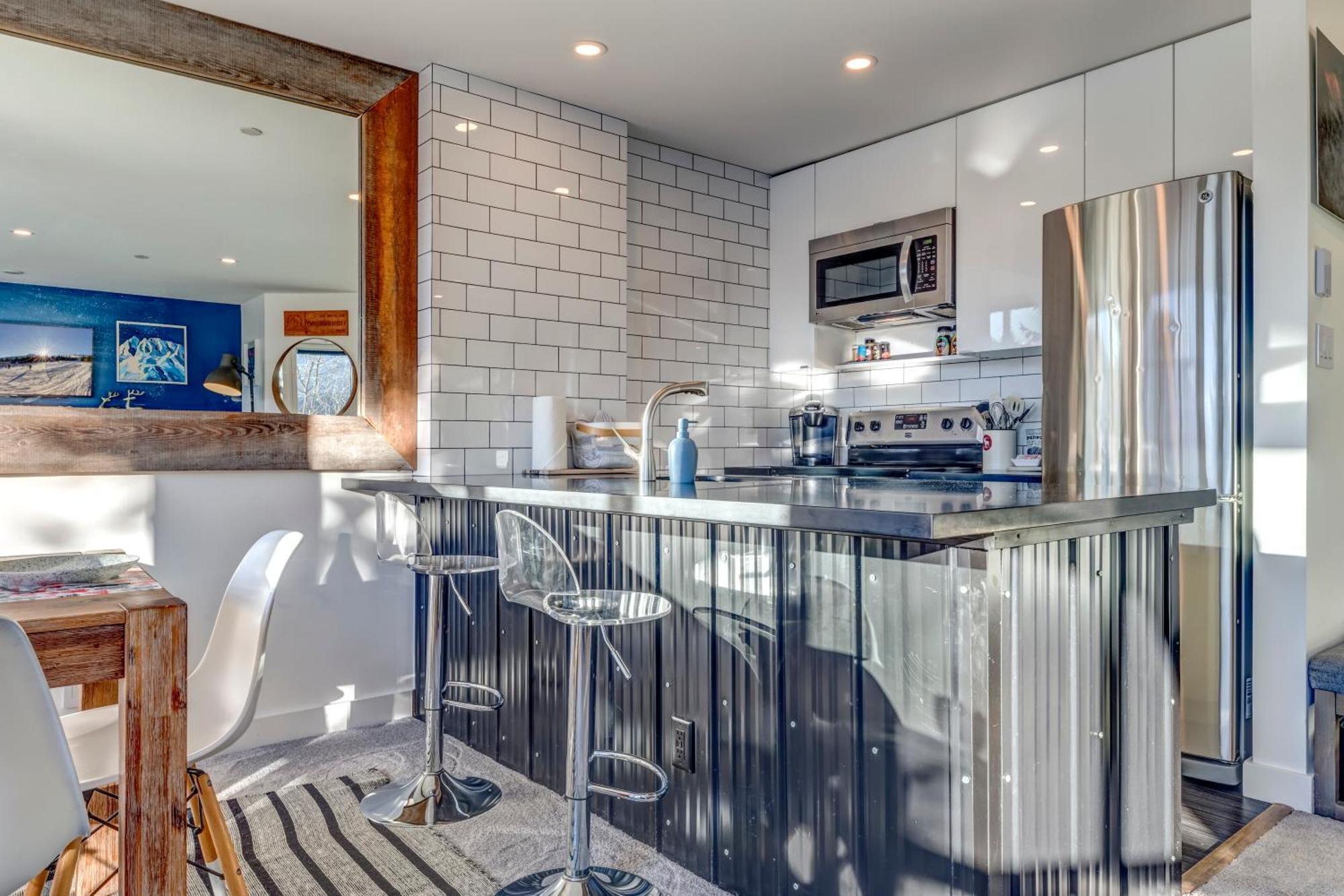 The Lookout Penthouse // A Luxe Suite In Whistler Dış mekan fotoğraf
