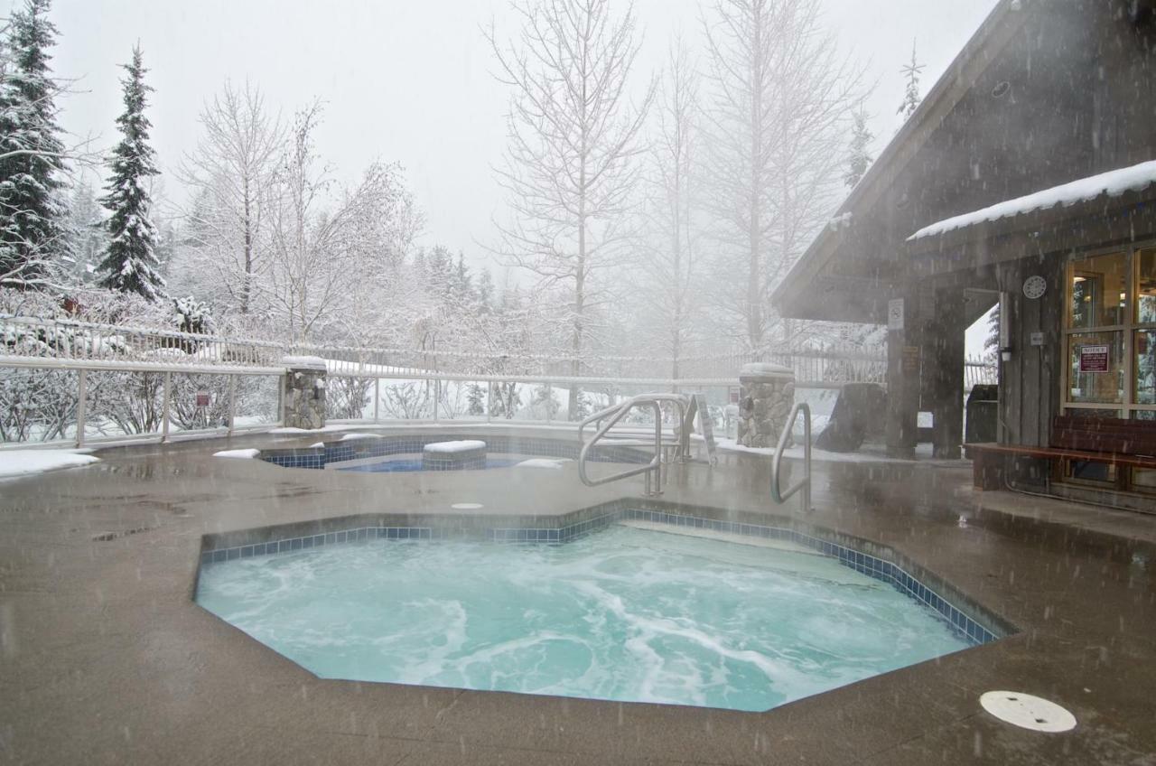 The Lookout Penthouse // A Luxe Suite In Whistler Dış mekan fotoğraf
